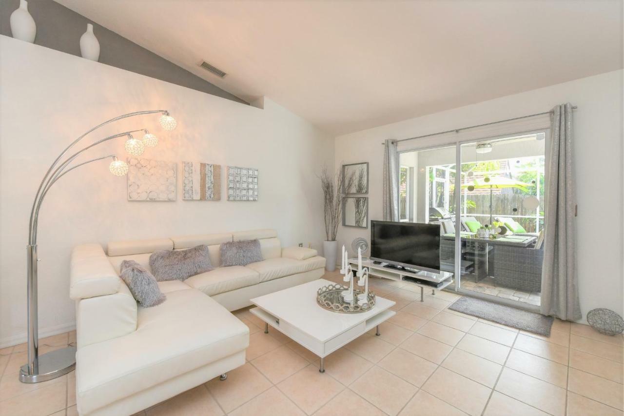 Contemporary Pool Villa I - Pool & Jacuzzi - Nearby Beach Venice Ngoại thất bức ảnh